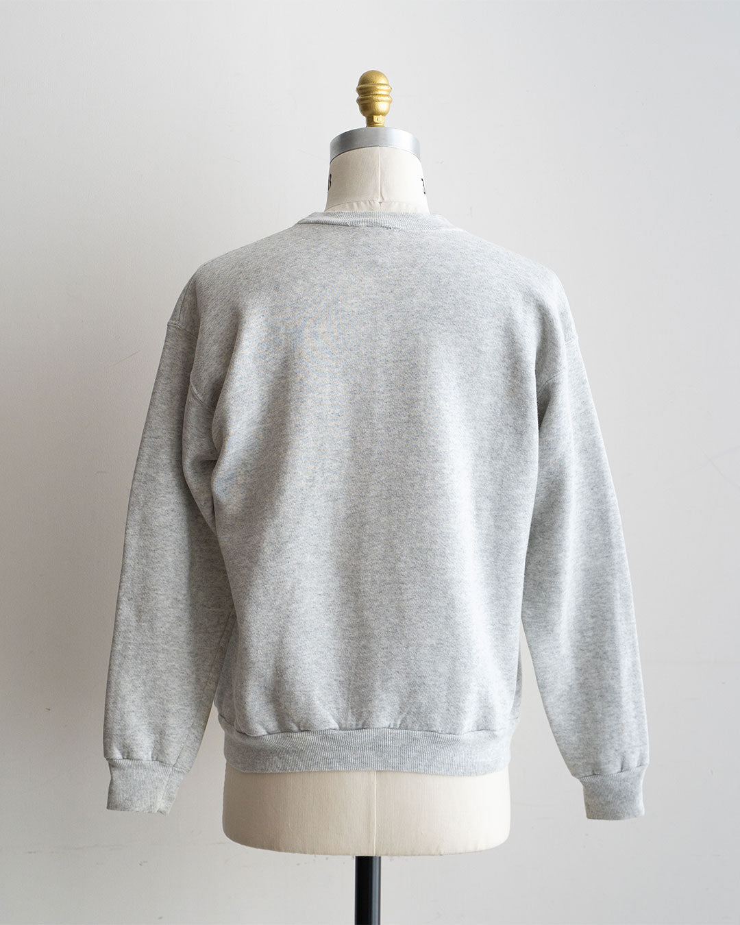 【VINTAGE】80s Official Micky Sweat 『Disney Designs』 Made in USA ④