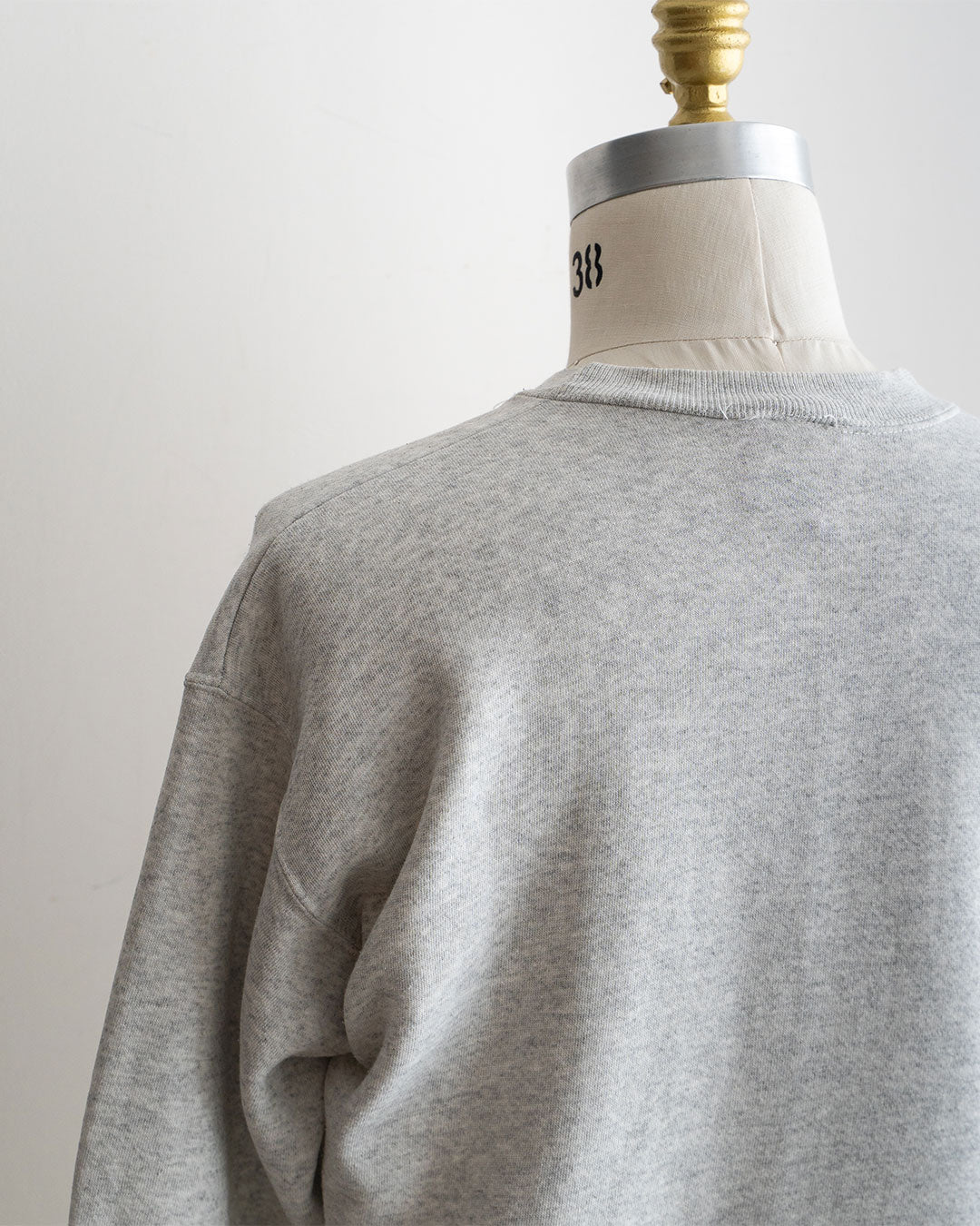 【VINTAGE】80s Official Micky Sweat 『Disney Designs』 Made in USA ④