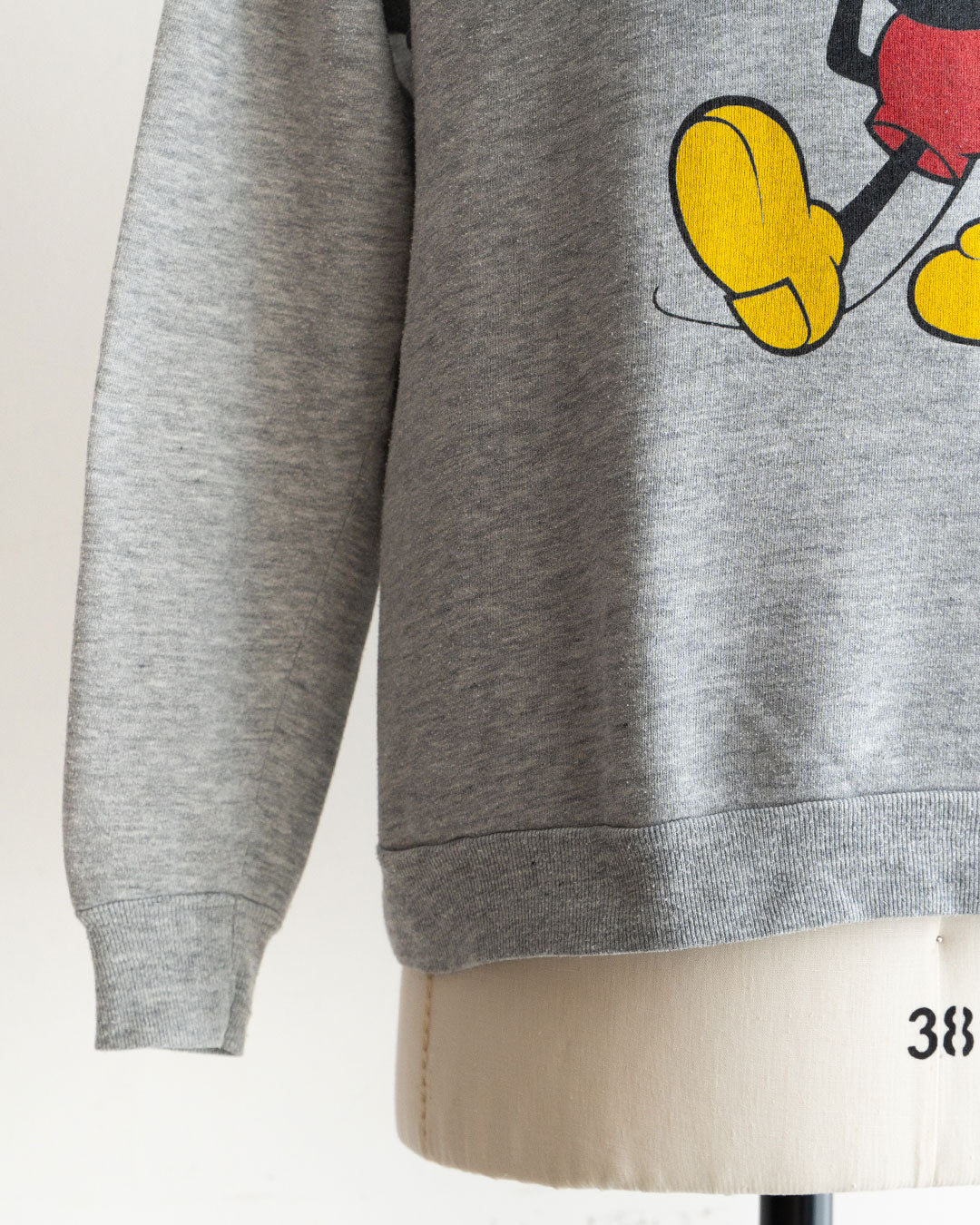 【VINTAGE】80s Official Micky Sweat 『Disney Designs』 Made in USA ⑤