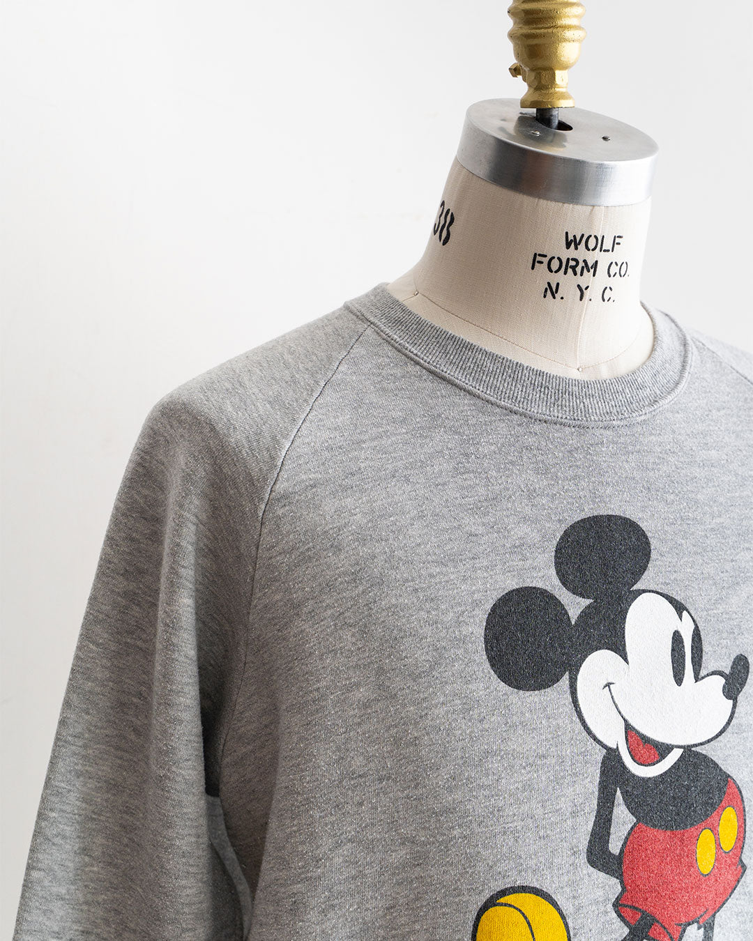 【VINTAGE】80s Official Micky Sweat 『Disney Designs』 Made in USA ⑥