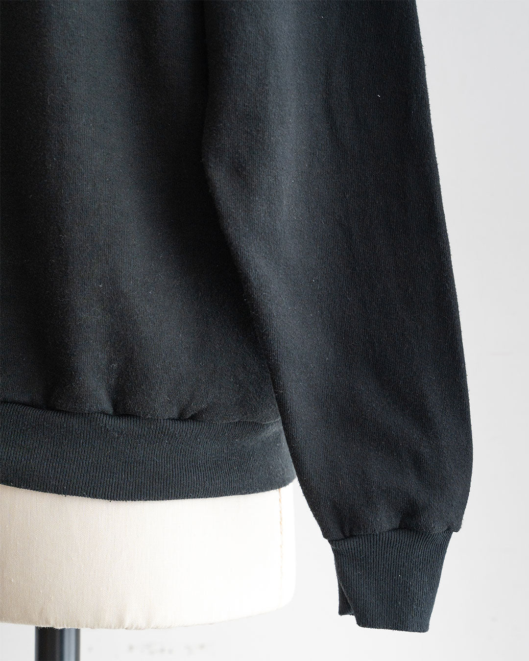 【VINTAGE】80s Official Micky Sweat 『Disney Designs』 Made in USA ⑦