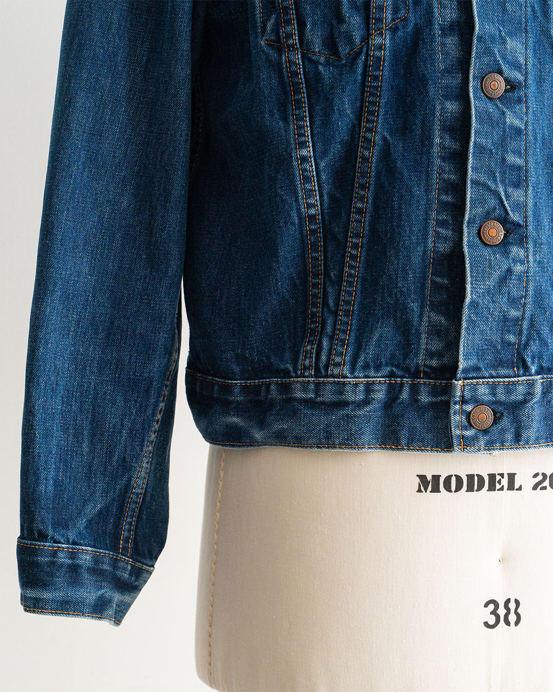 【VINTAGE】60-70s Levis 70505 Denim Jacket 『Big E』 Big Size & Good Condition ①
