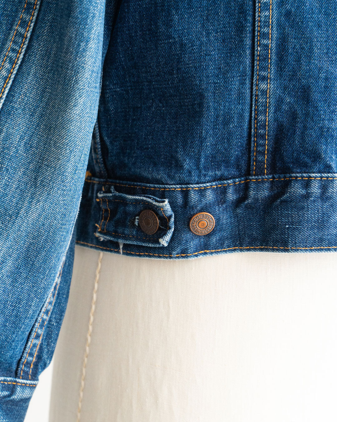 【VINTAGE】60-70s Levis 70505 Denim Jacket 『Big E』 Big Size & Good Condition ①
