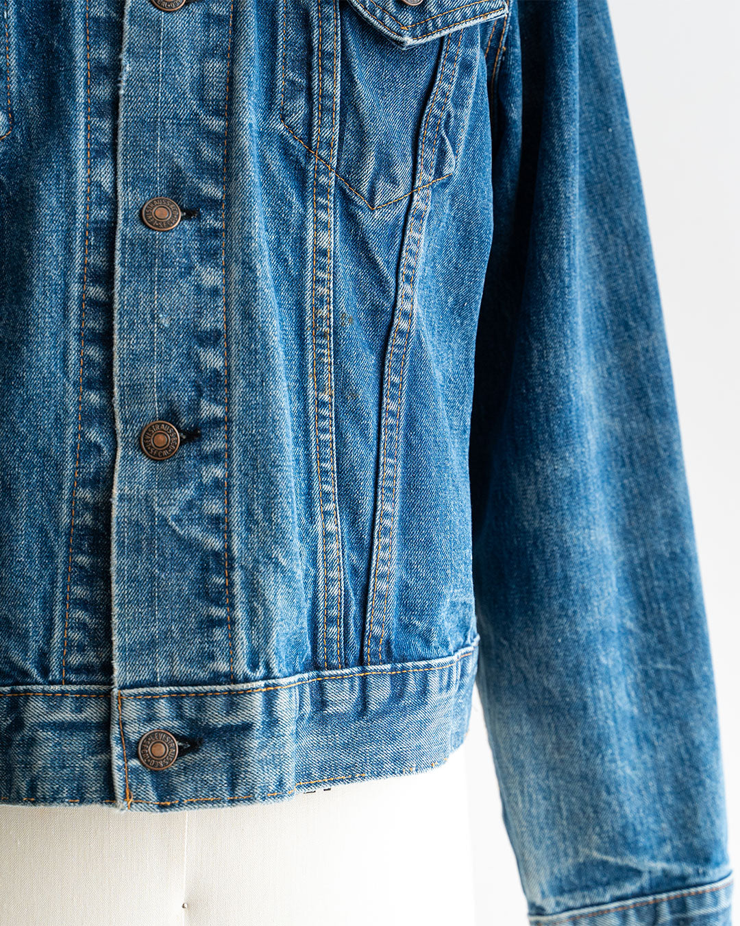 【VINTAGE】60-70s Levis 70505 Denim Jacket 『Big E』 Big Size ②