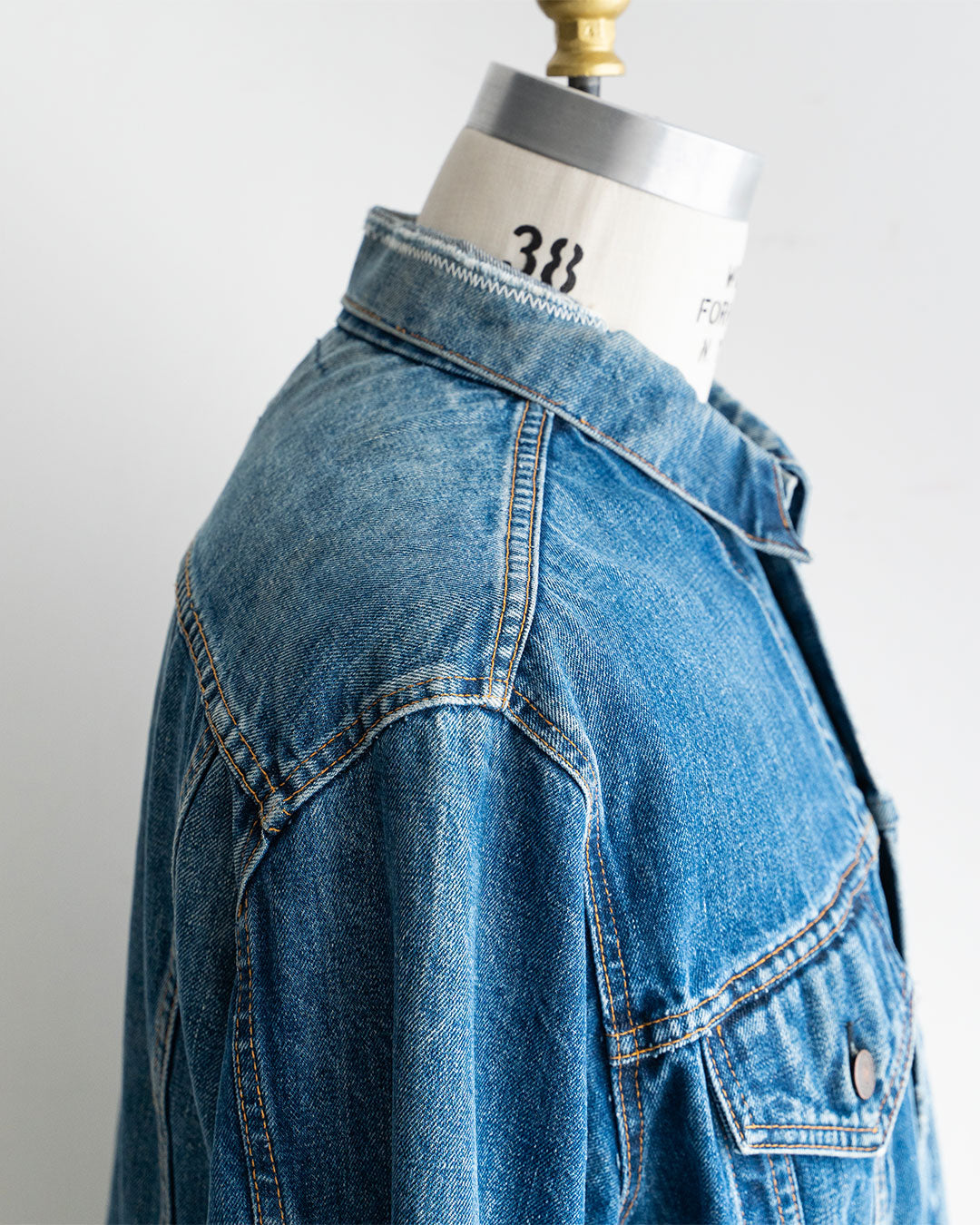 【VINTAGE】60-70s Levis 70505 Denim Jacket 『Big E』 Big Size ②