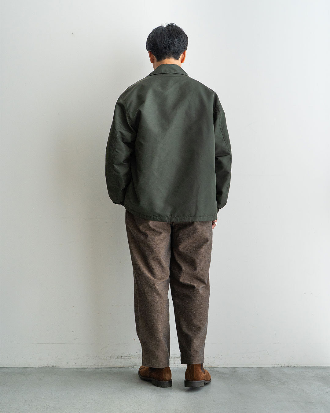 モデル 身長175cm　体重69kg / 着用カラー Dark Olive