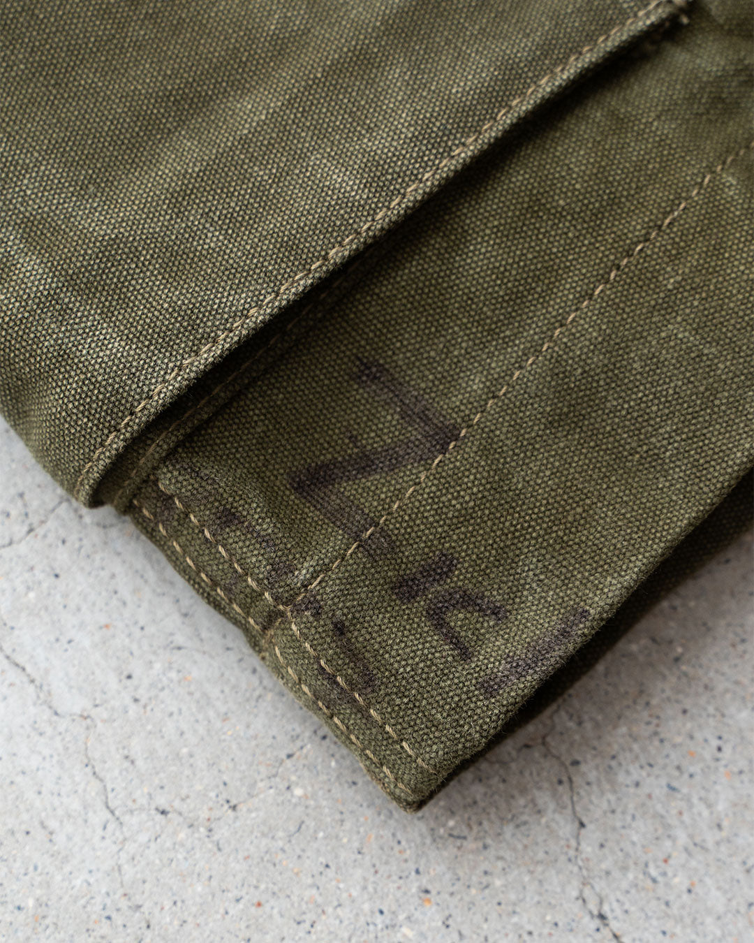 【HEXICO】Side Cargo Shorts 『US Military 40-70s Duffel Bag Cotton With 13 Stars Button』⑤