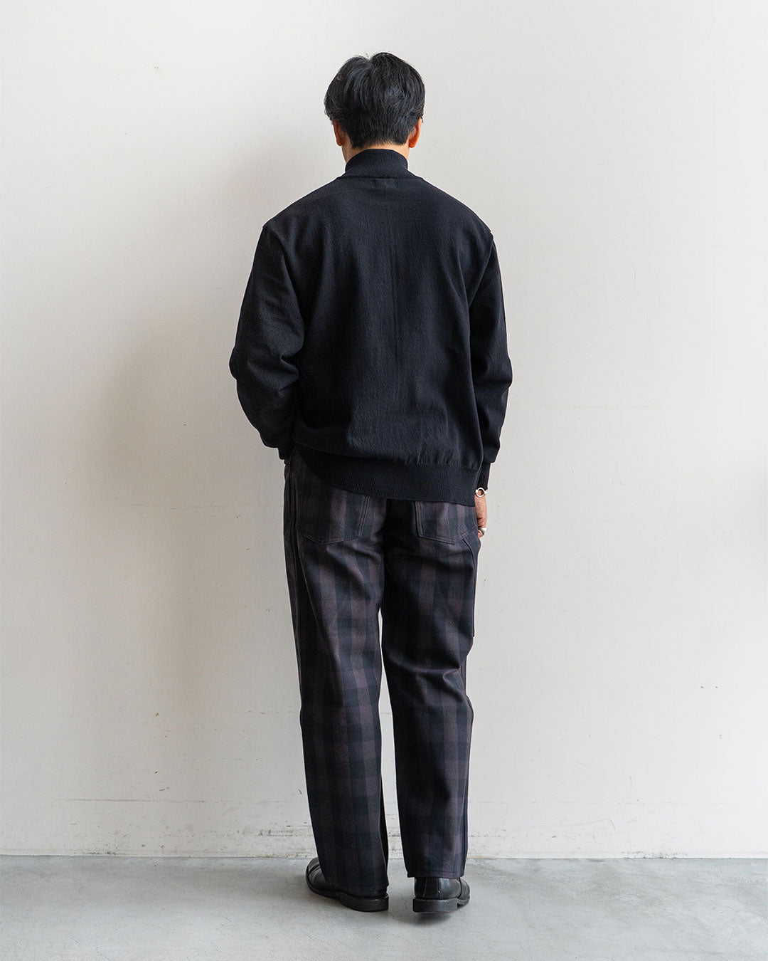 モデル 身長175cm　体重69kg / 着用サイズ 3