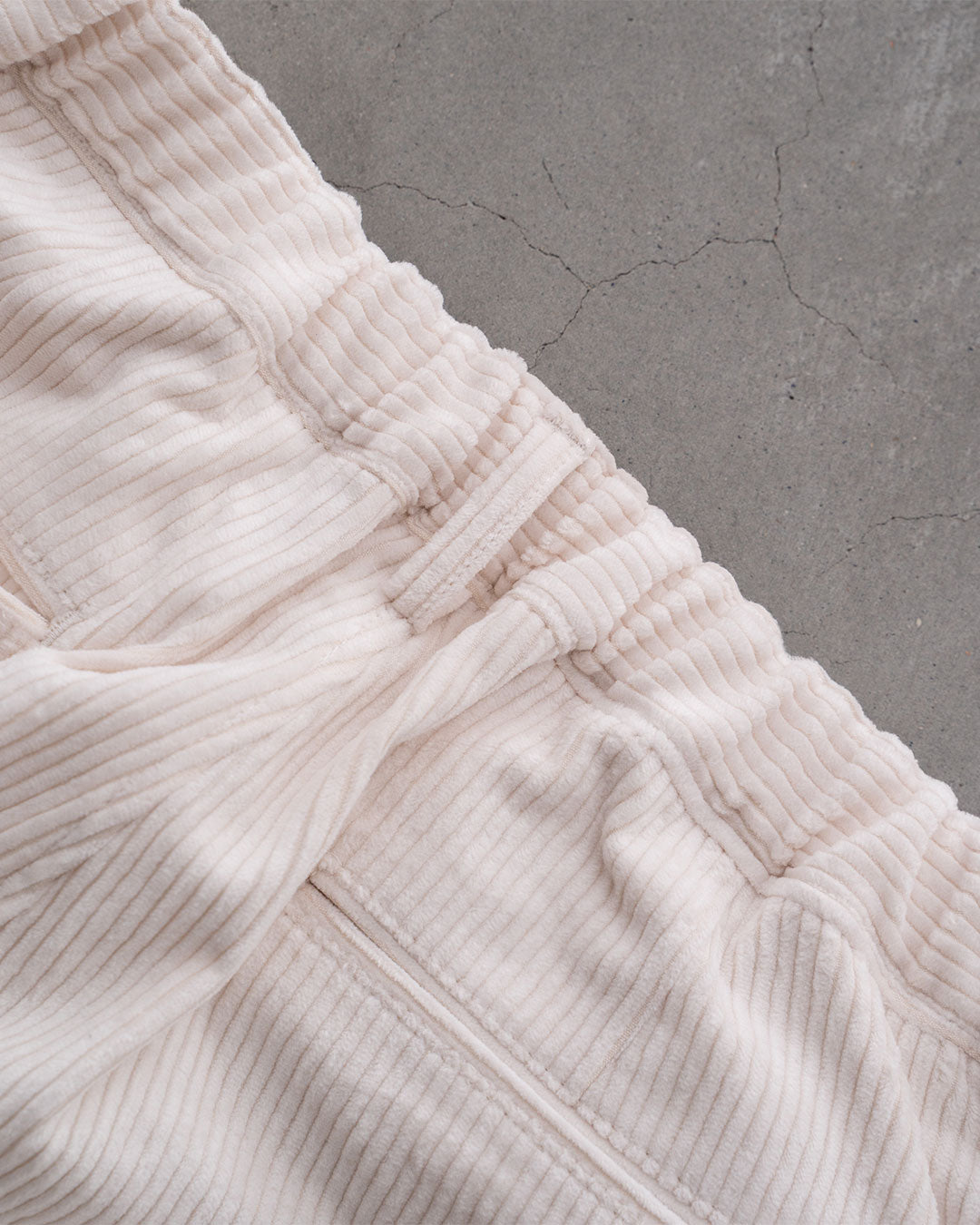 【STILL BY HAND】 5-wale corduroy pants