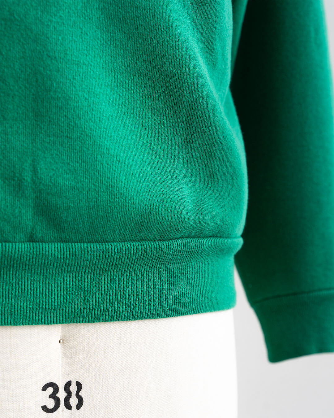 【Vintage】80s University Graphic Sweat 『SRU』 DISCUS ATHLETIC