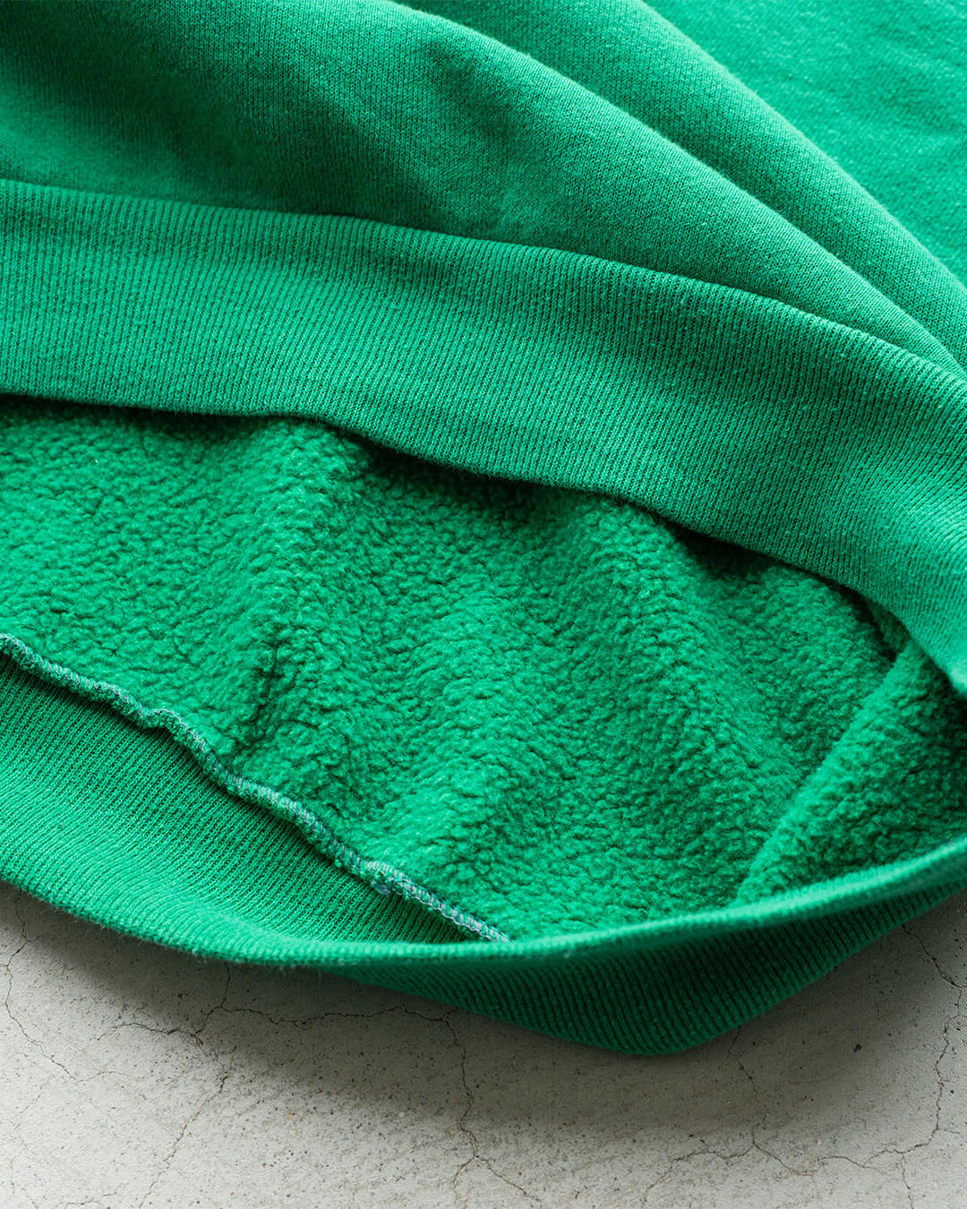 【Vintage】80s University Graphic Sweat 『SRU』 DISCUS ATHLETIC
