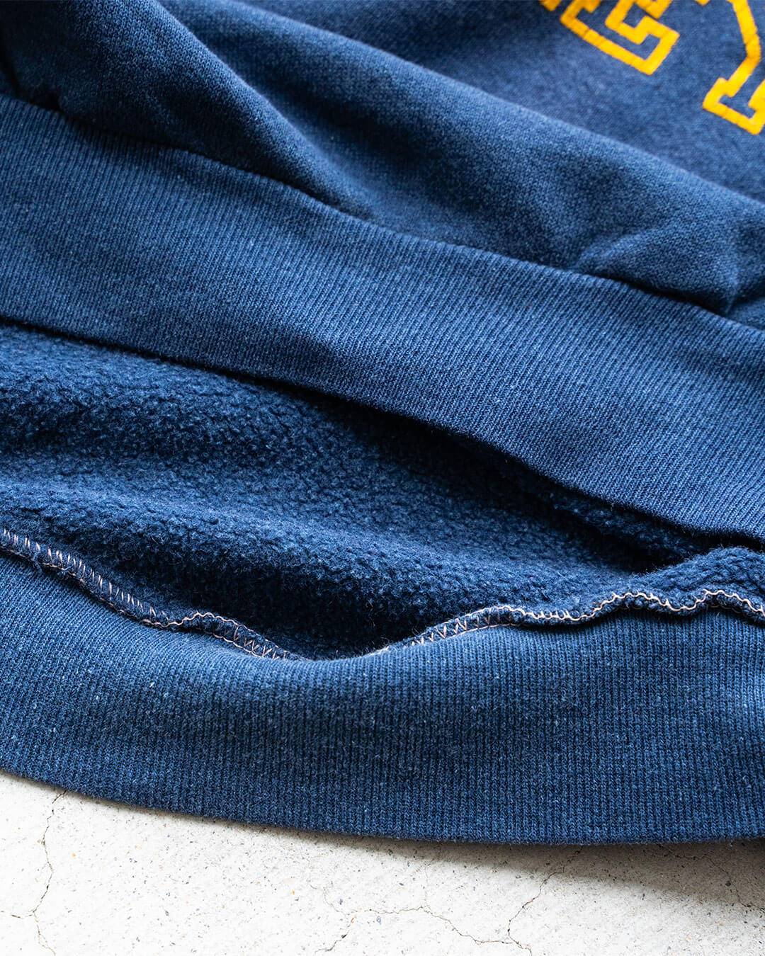 【Vintage】80s University Graphic Sweat 『UC Berkeley』 Velva Sheen