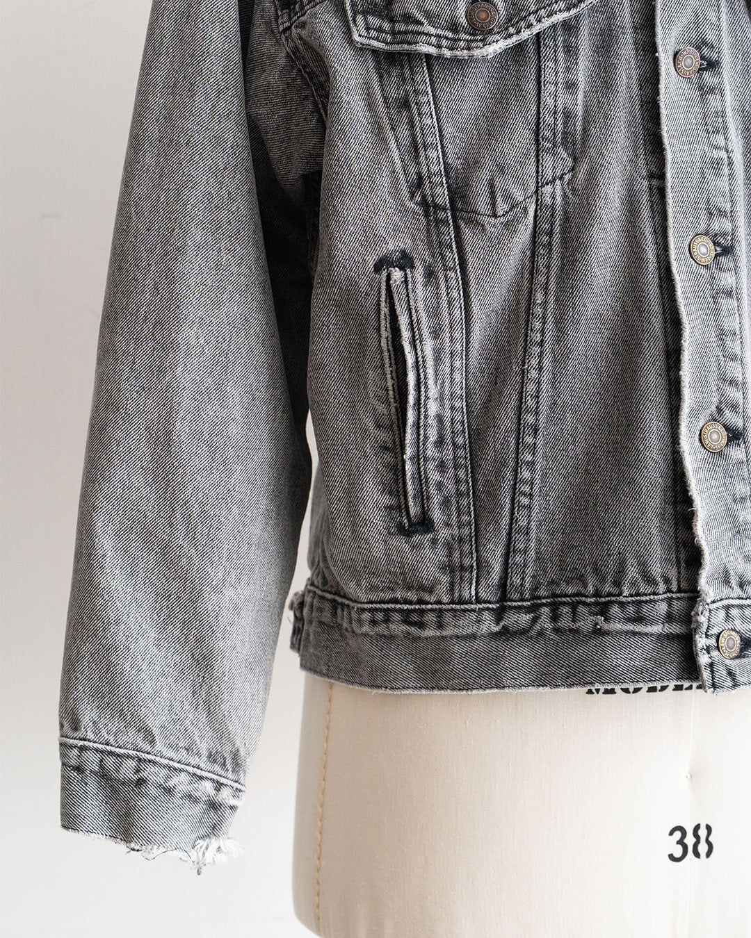 【Vintage】90s Levis 70507 Denim Jacket 『Fade Black』 Made In USA