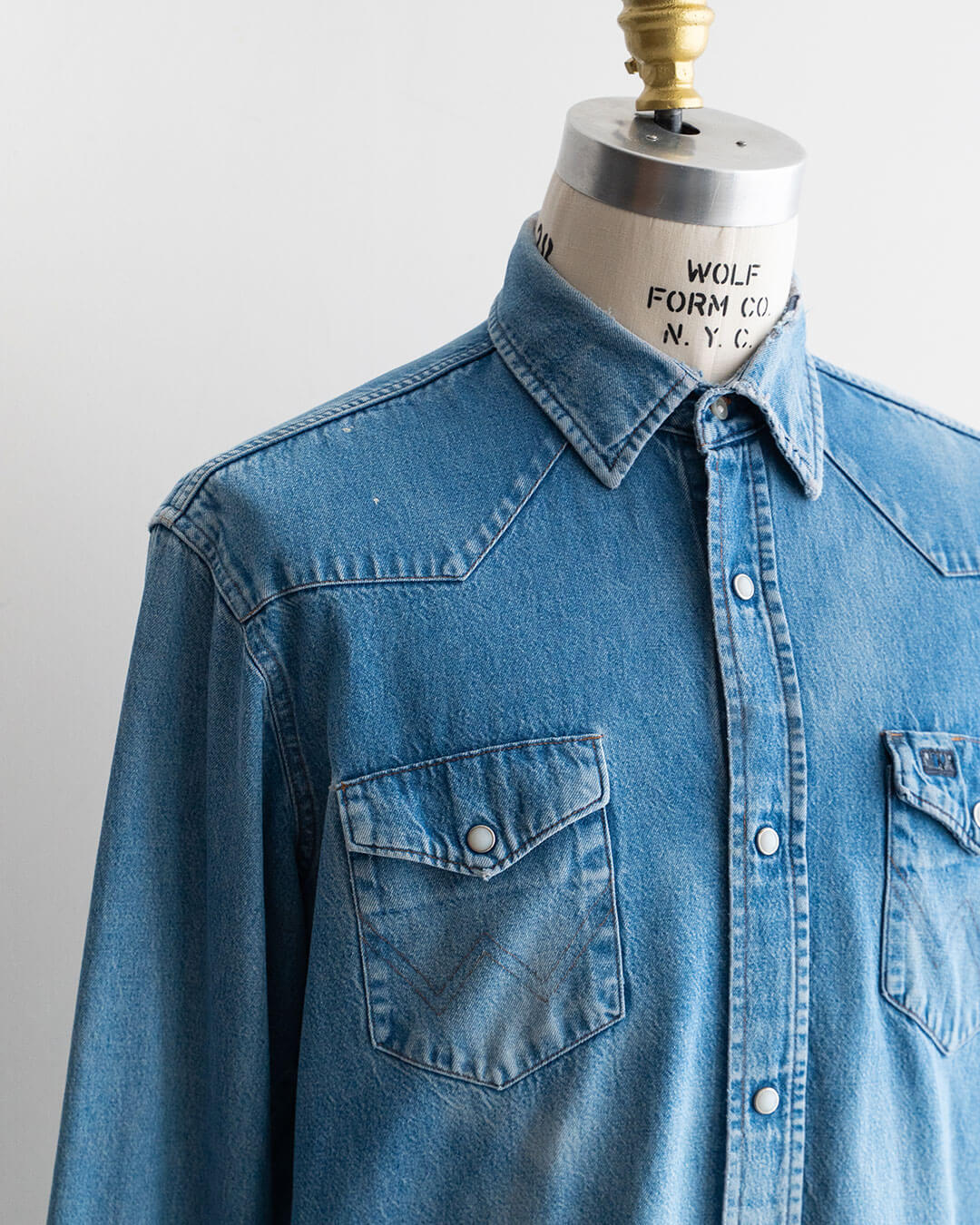 【VINTAGE】00s Wrangler Denim Western Shirts ①