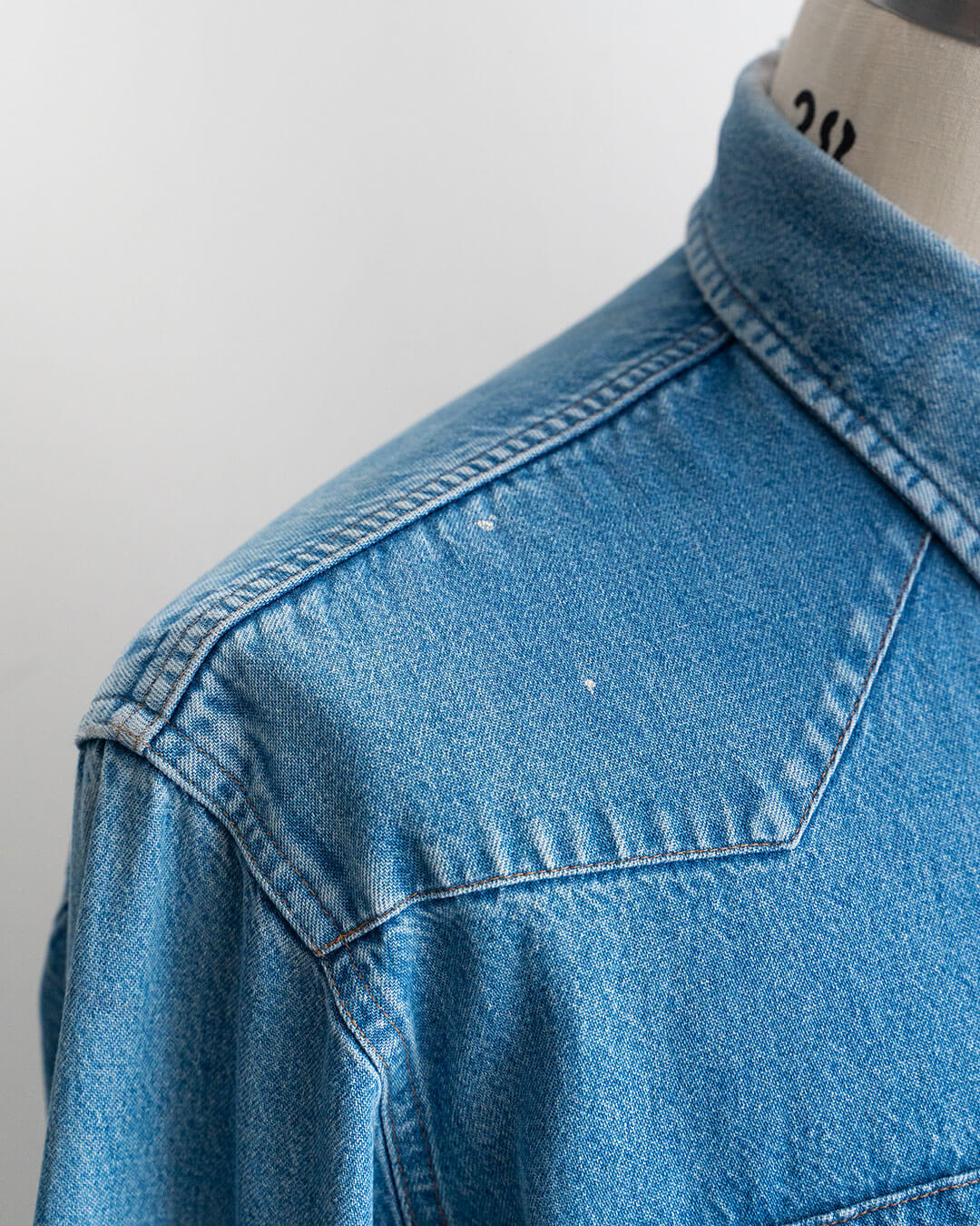 【VINTAGE】00s Wrangler Denim Western Shirts ①