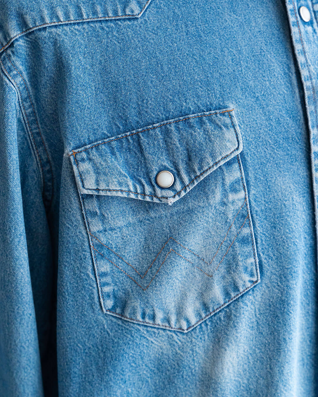 【VINTAGE】00s Wrangler Denim Western Shirts ①