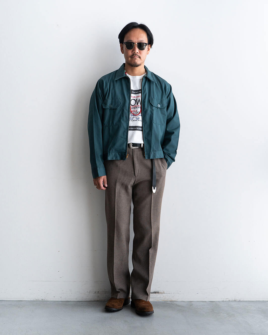 モデル 身長175cm　体重69kg