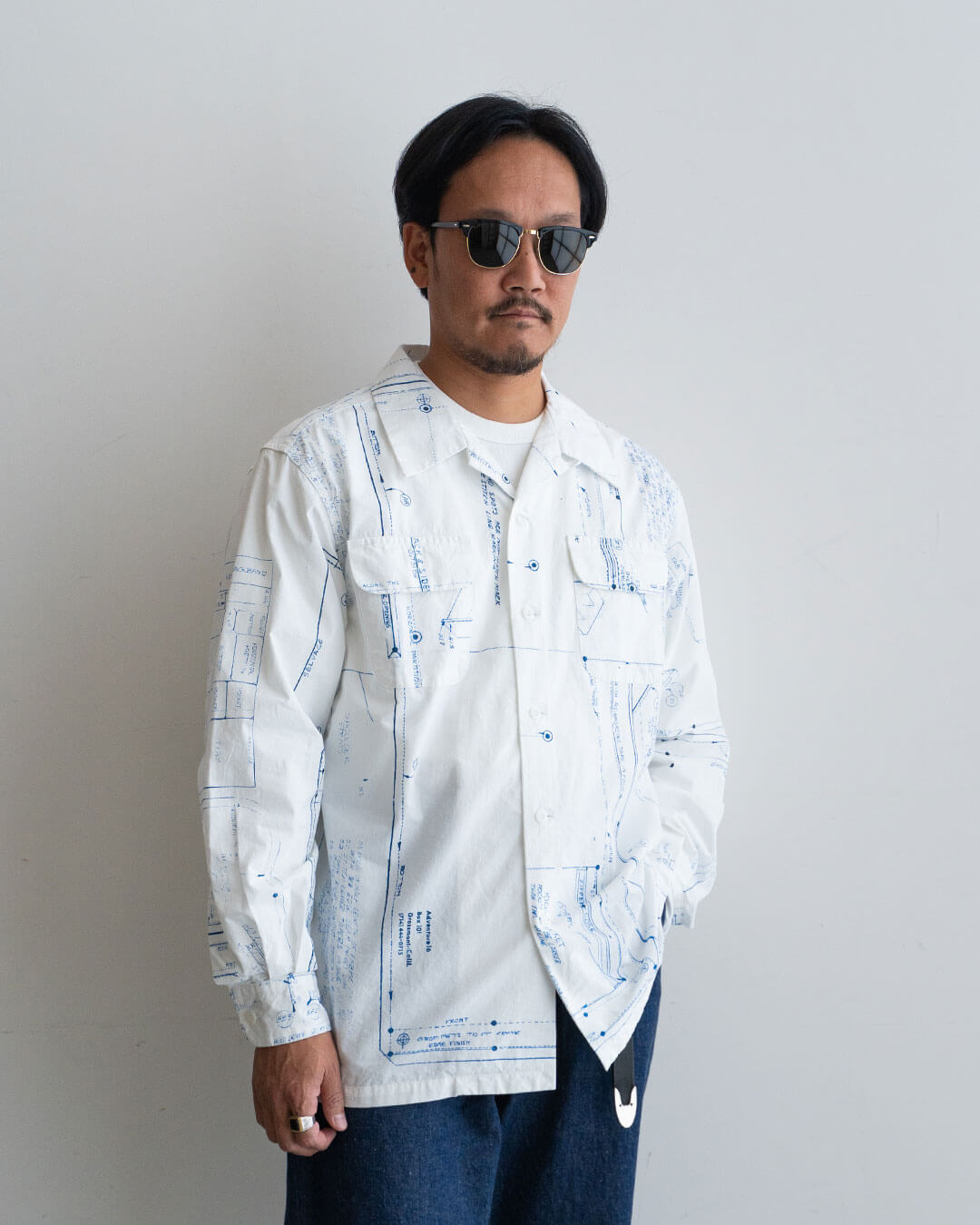 モデル 身長175cm　体重69kg / 着用サイズ M
