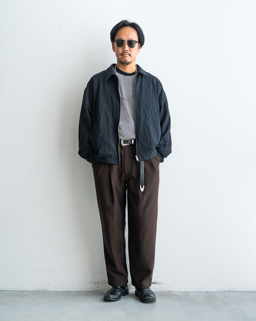 モデル 身長175cm　体重69kg / 着用カラー Dark Brown