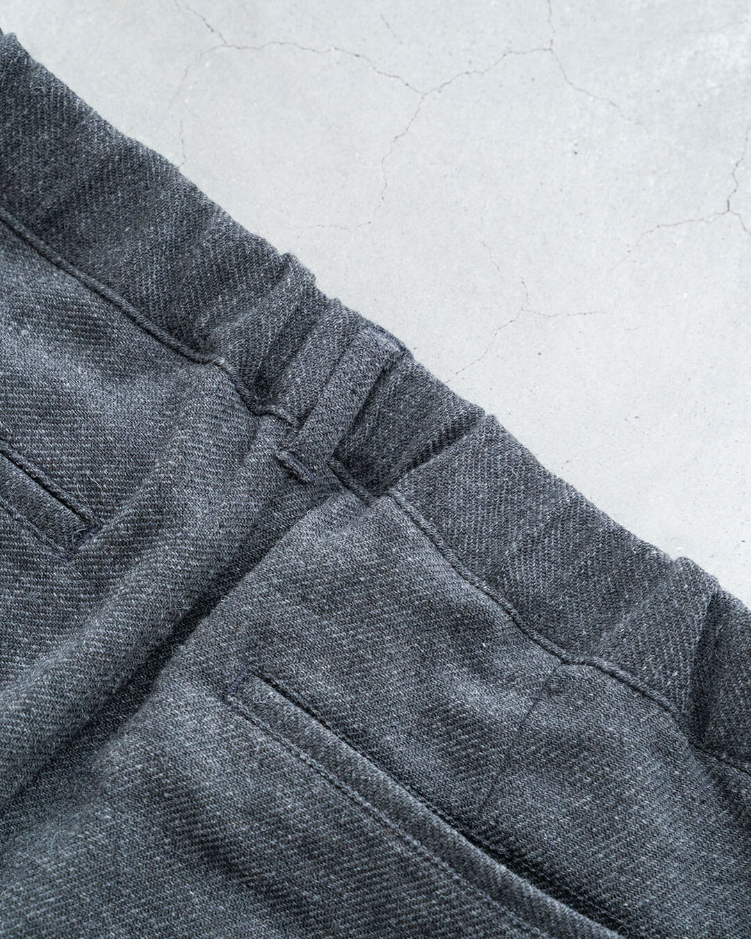【STILL BY HAND】Cotton Wool 2tuck Trousers