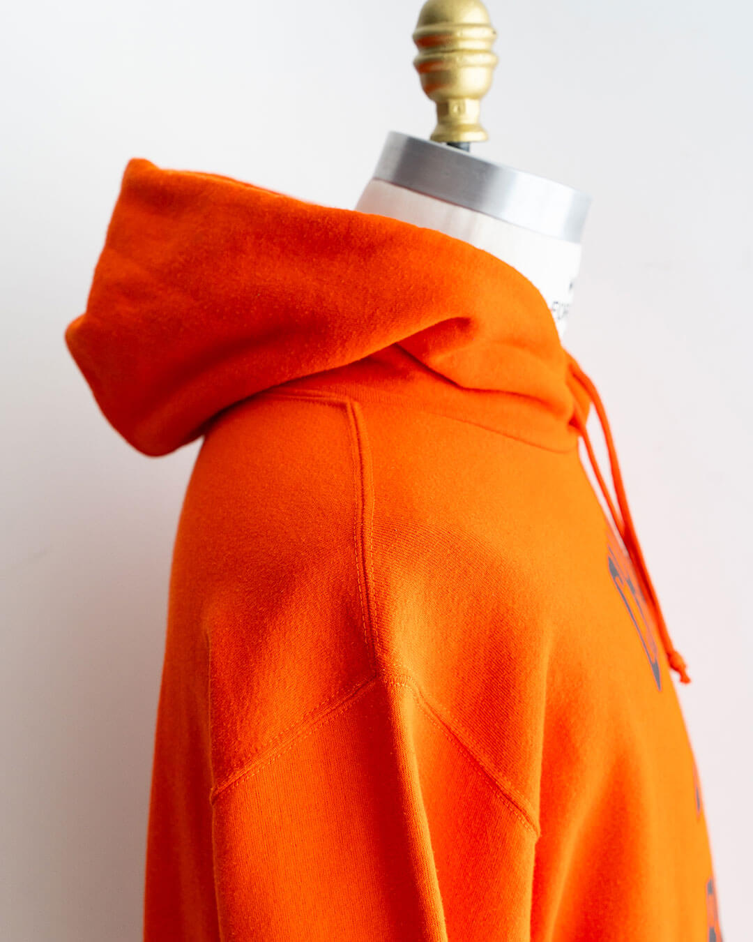 【VINTAGE】90s RUSSELL ATHLETIC Sweat Hoodie 『CHANDOKA BRAVES』 Made in U.S.A.