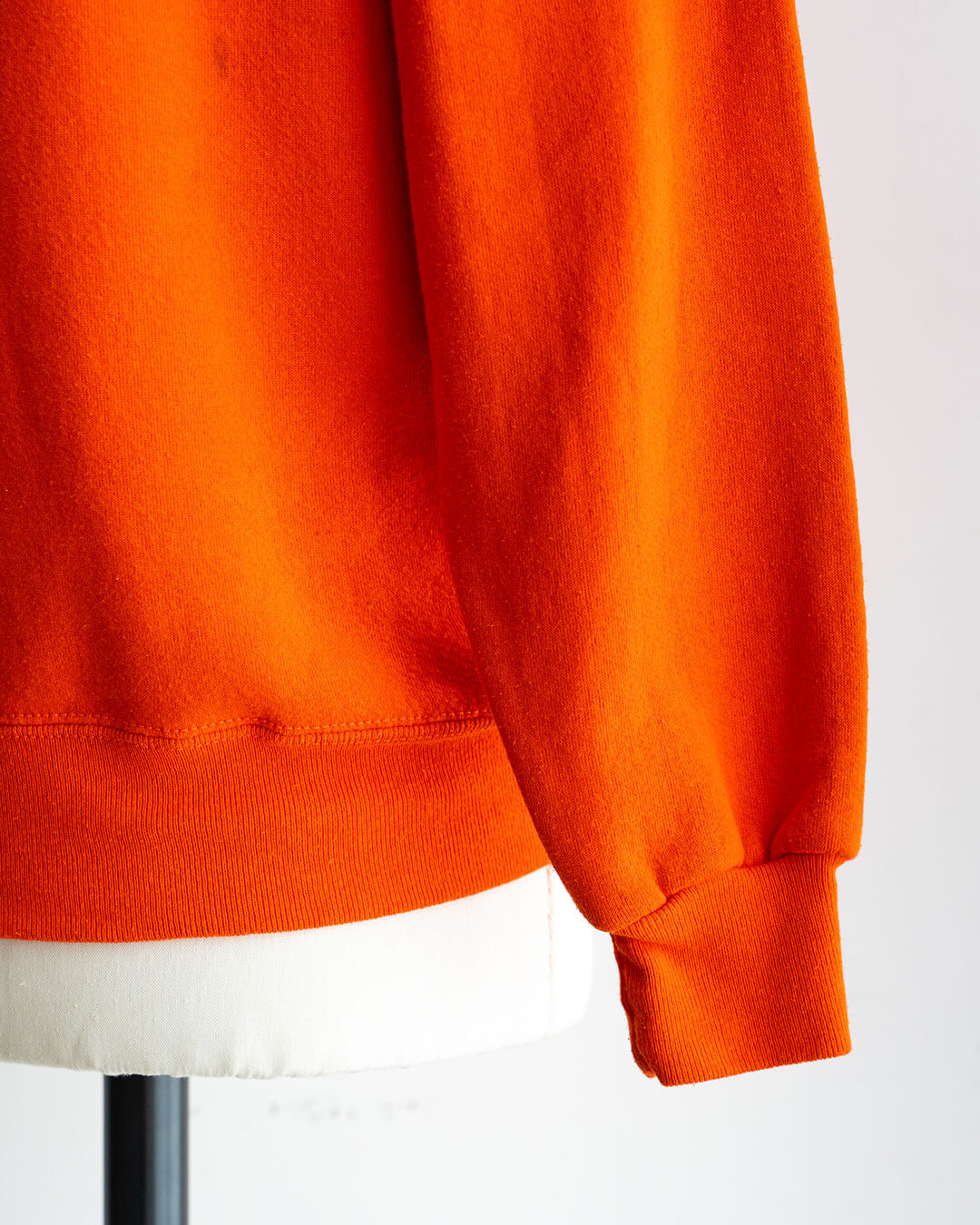 【VINTAGE】90s RUSSELL ATHLETIC Sweat Hoodie 『CHANDOKA BRAVES』 Made in U.S.A.