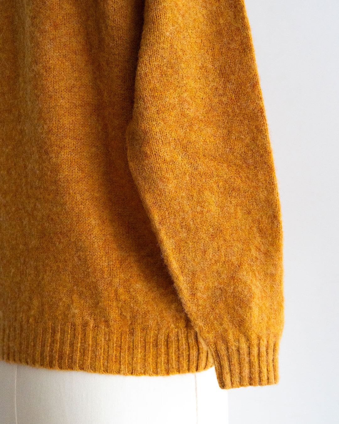 【BRICK】Shetland Wool Shaggy Dog Sweater『Made In Scotland』
