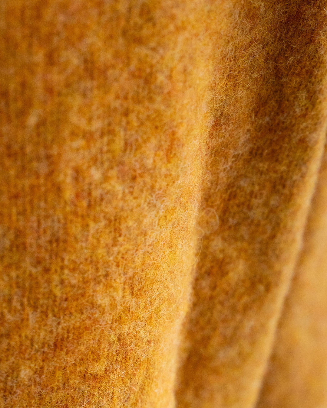 【BRICK】Shetland Wool Shaggy Dog Sweater『Made In Scotland』
