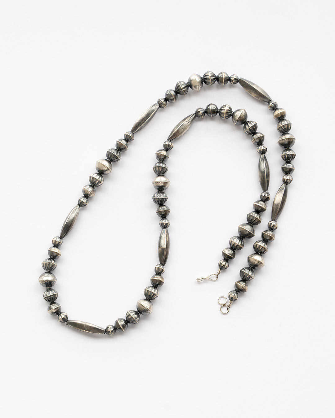 【Indian Jewelry】60-70s Vintage Navajo Pearl Handmade Silver Bead Necklace 『65cm』②
