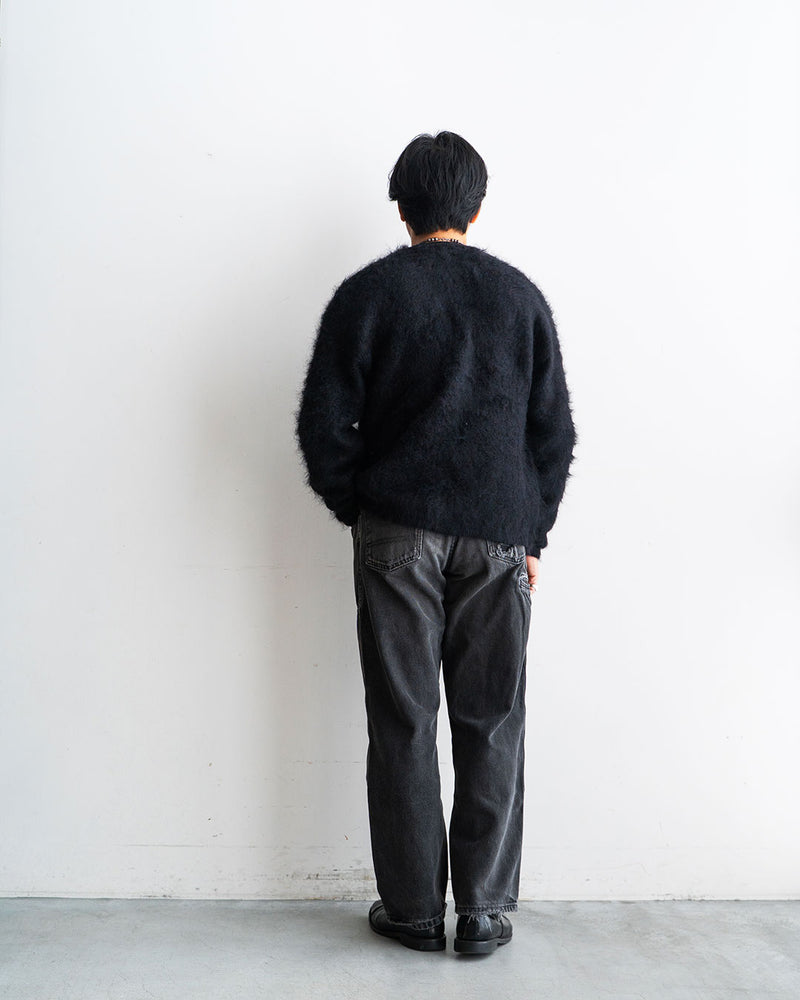 モデル 身長175cm　体重69kg
着用カラー Abstract Black / 着用サイズ One Size