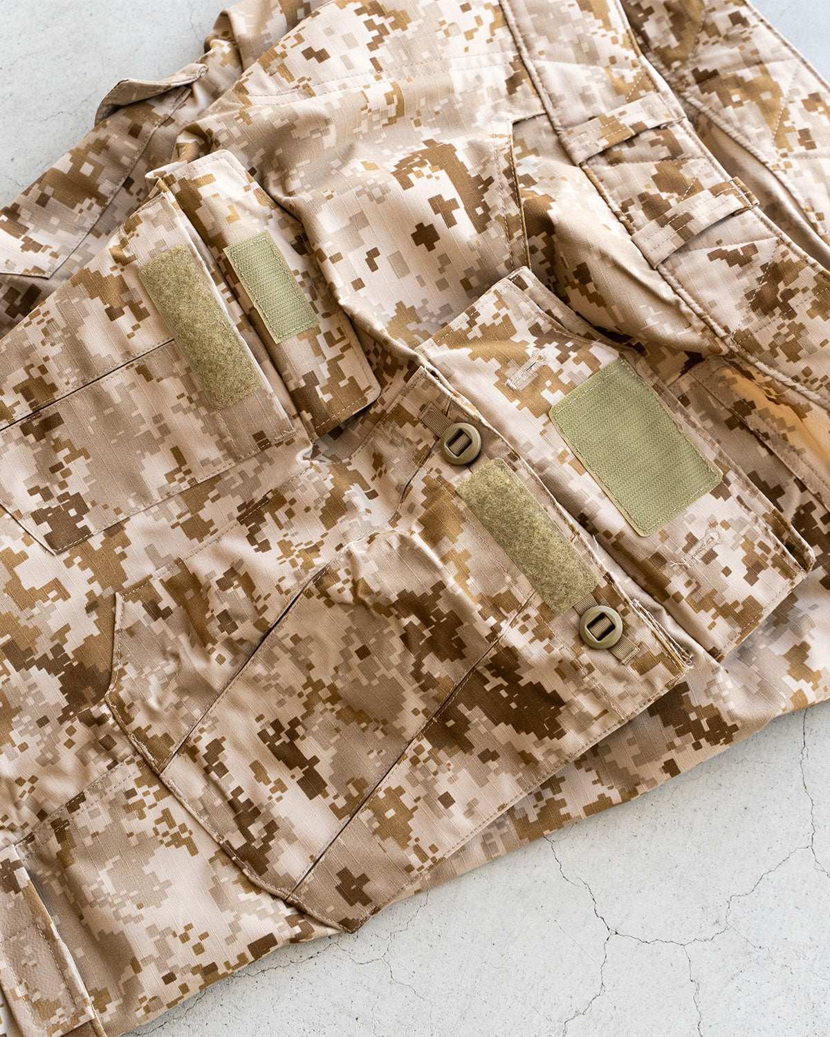 【DEADSTOCK】00s U.S.Special Force AOR1 Level 9 Combat Pants"By Patagonia Mars"