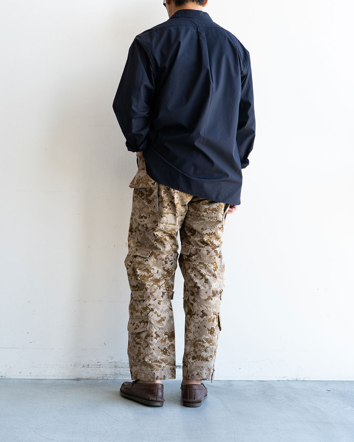 着用モデル: 身長175cm 体重69kg / 着用サイズ:  / COLOR: AOR 1