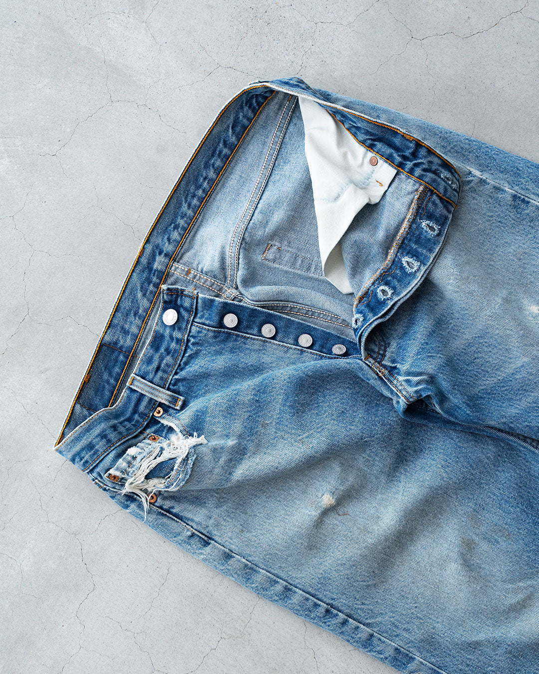 【VINTAGE】90s Levis 501 『Made In USA ＆Very Good Size』『表記W36/L30』①