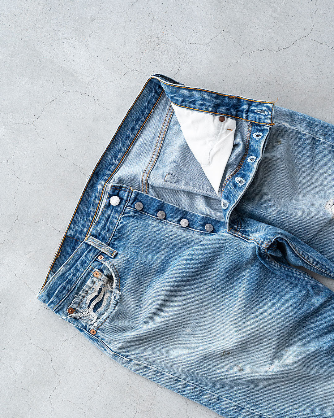 【VINTAGE】90s Levis 501 『Made In USA ＆Very Good Size』『表記W36/L30』②