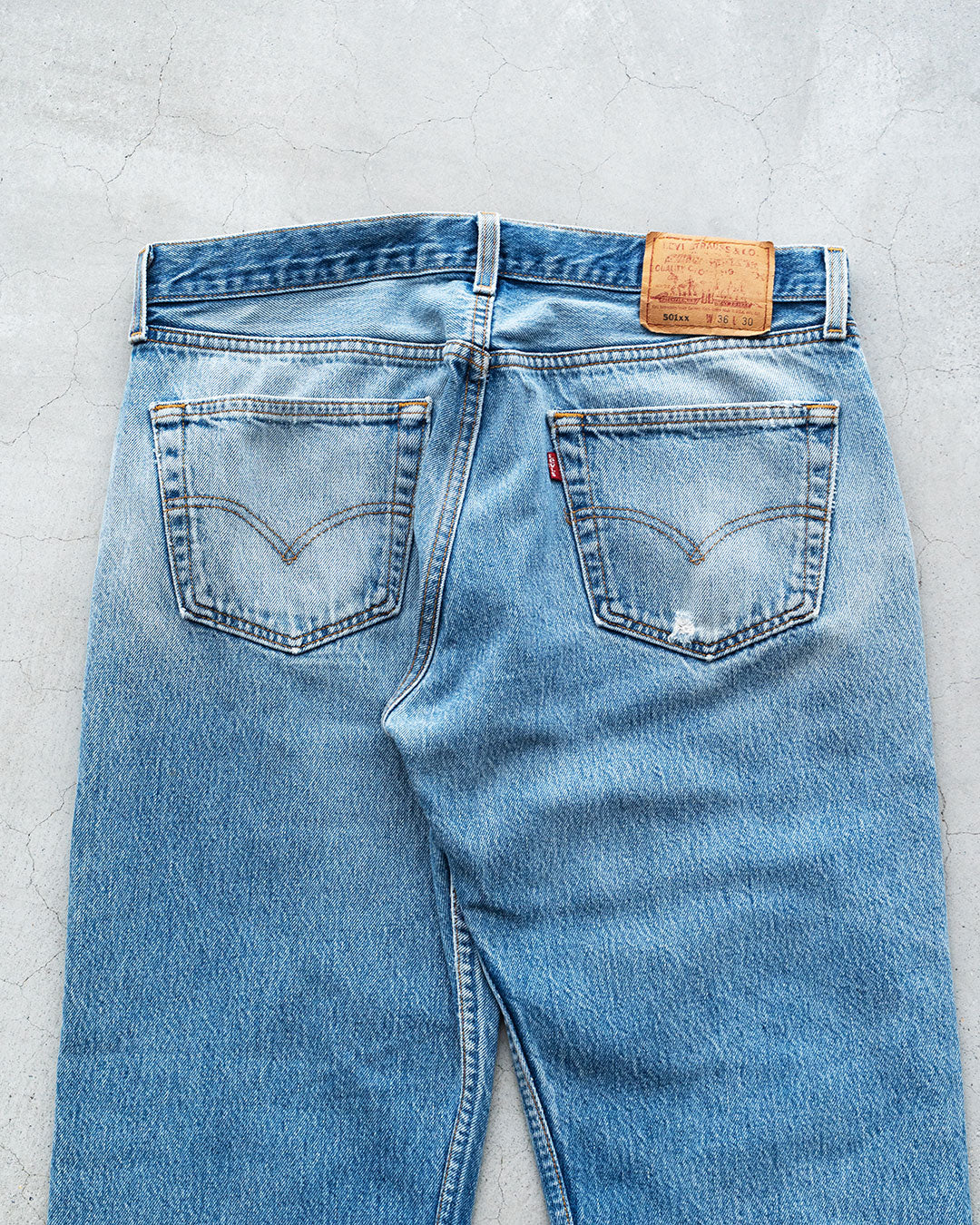 【VINTAGE】90s Levis 501 『Made In USA ＆Very Good Size』『表記W36/L30』②