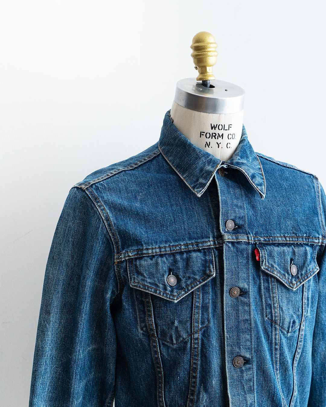 【VINTAGE】70s Levis 70505 Denim Jacket『Good Size』①