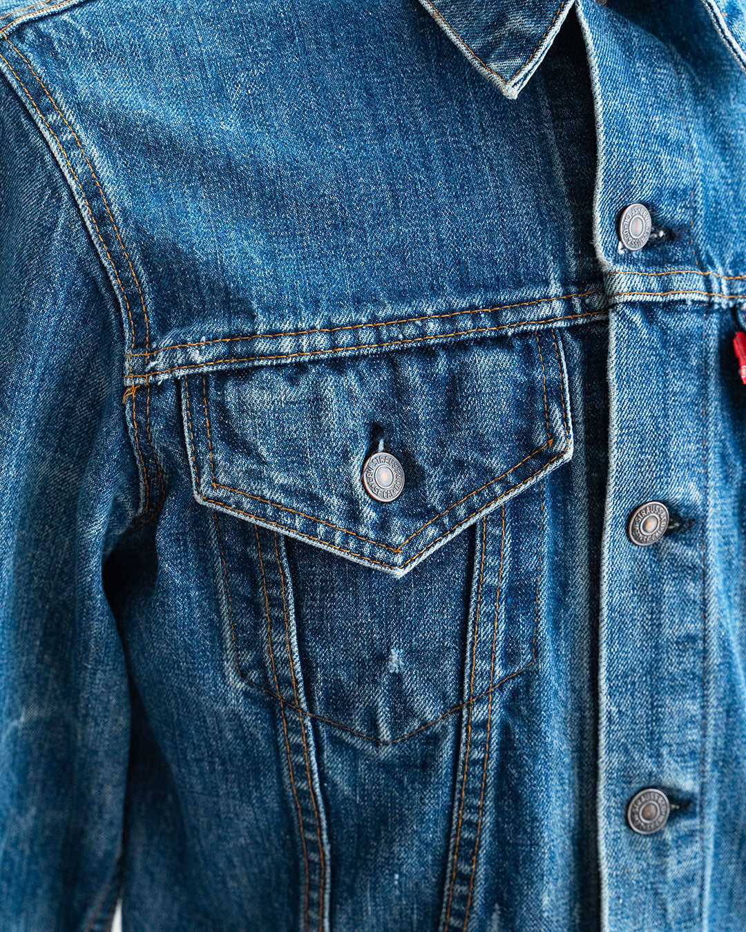 【VINTAGE】70s Levis 70505 Denim Jacket『Good Size』①