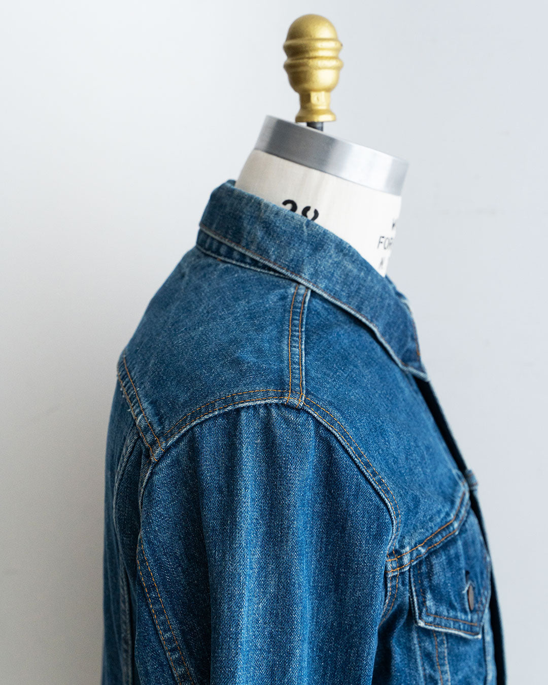 【VINTAGE】70s Levis 70505 Denim Jacket『Good Size』②