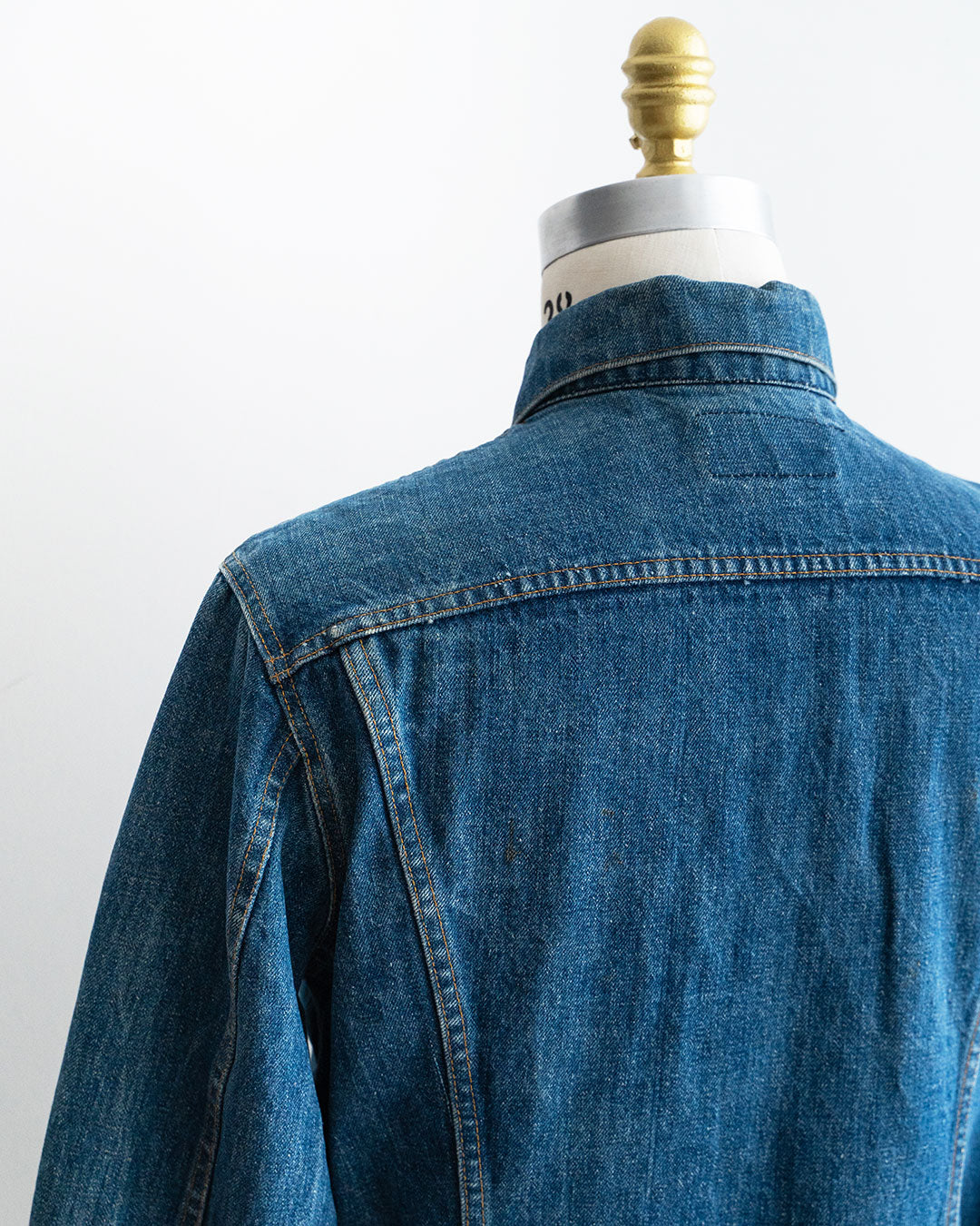 【VINTAGE】70s Levis 70505 Denim Jacket『Good Size』②