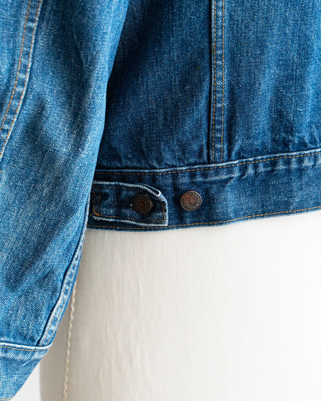 【VINTAGE】70s Levis 70505 Denim Jacket『Good Size』②