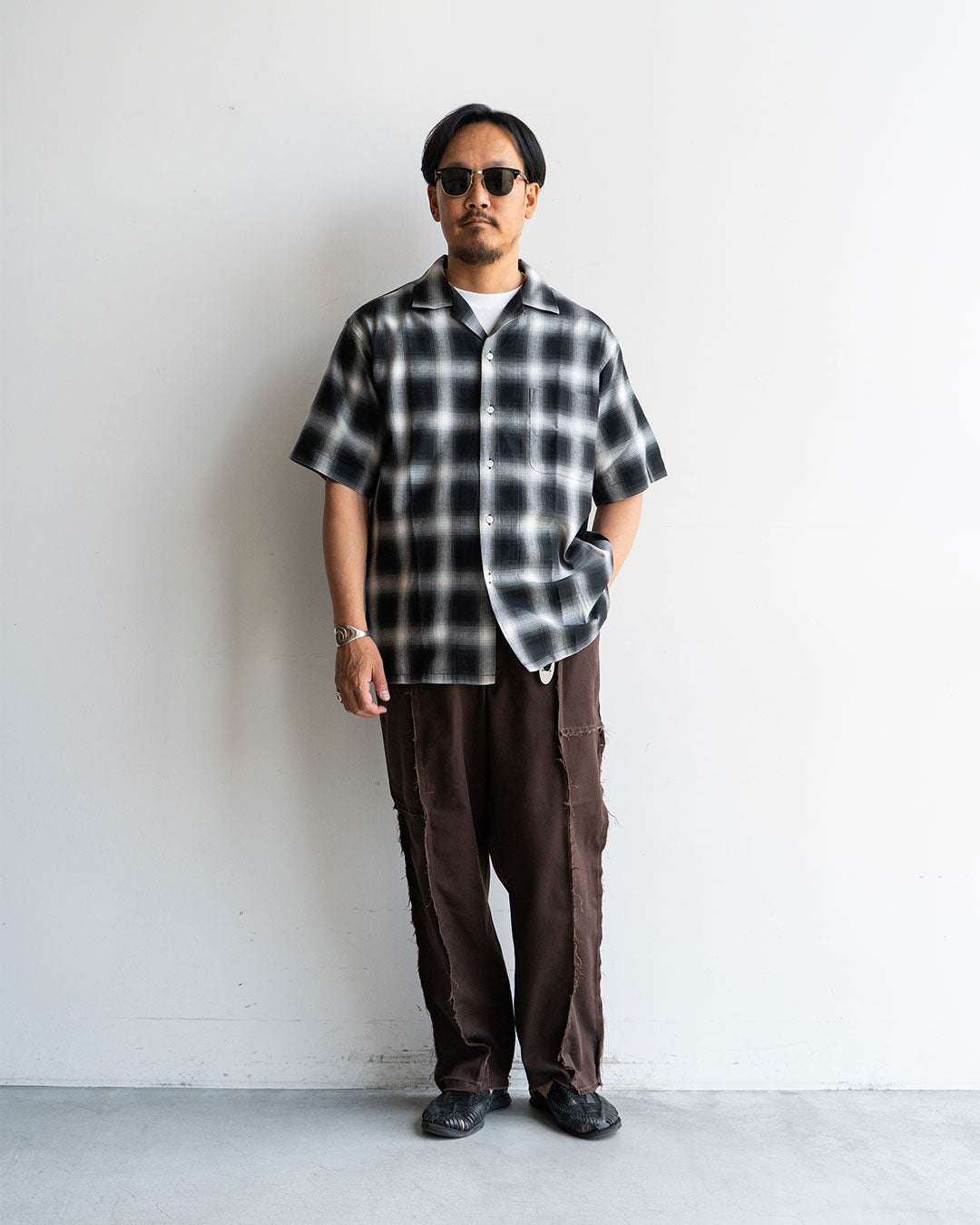 着用モデル 身長175cm　体重69kg サイズ着用 M　COLOR  Black Shadow