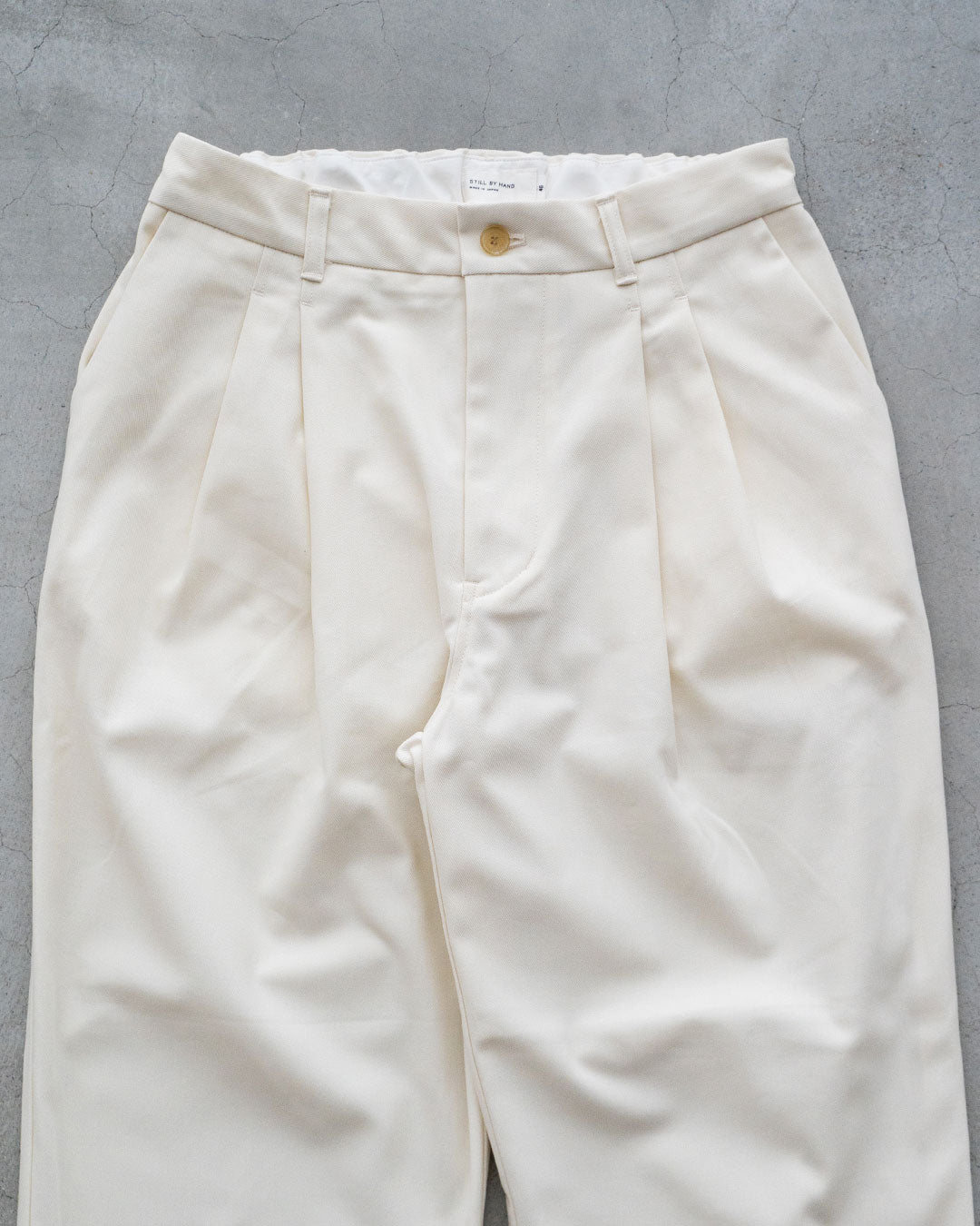 【STILL BY HAND】Deep tuck pressed Trousers
