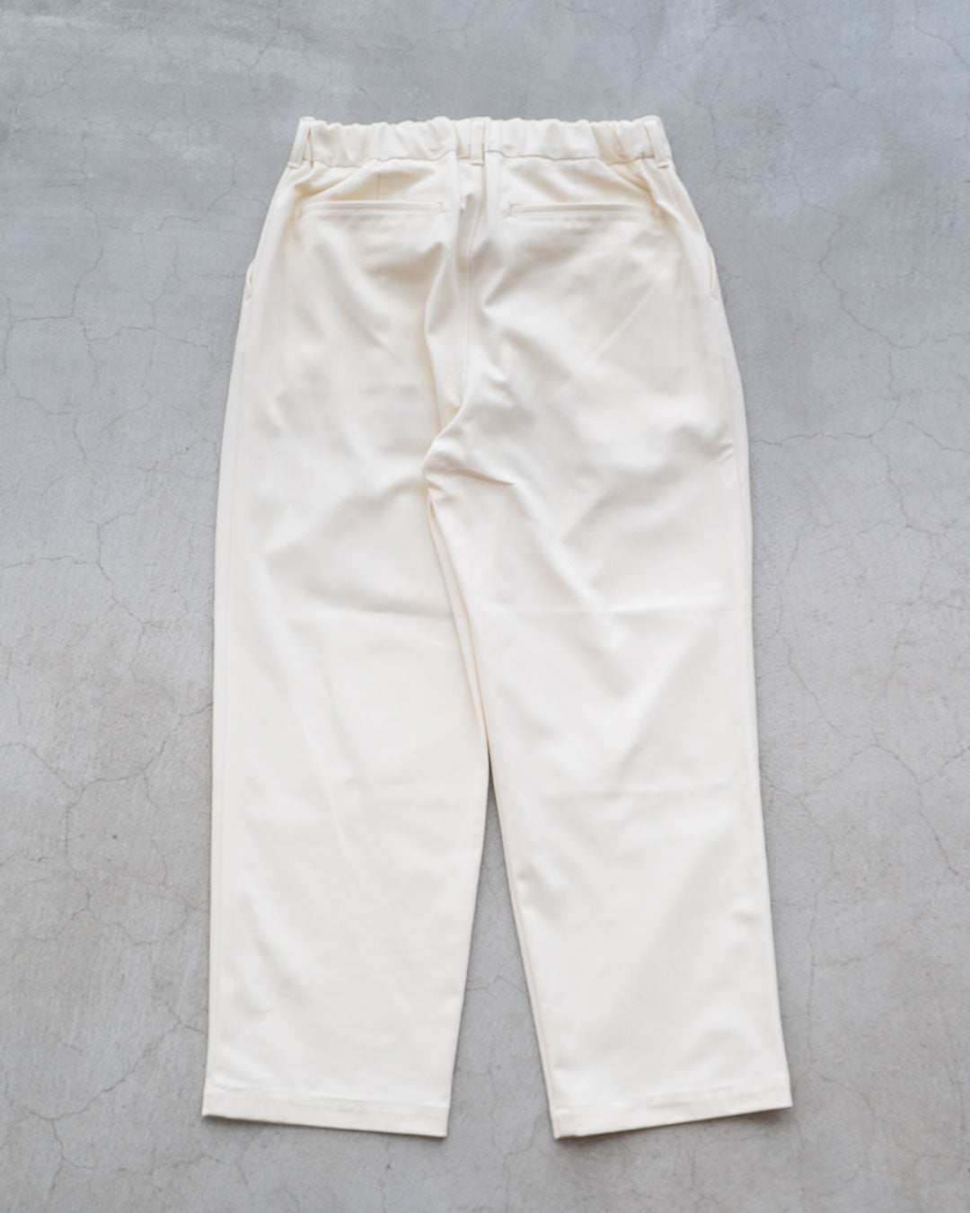 【STILL BY HAND】Deep tuck pressed Trousers