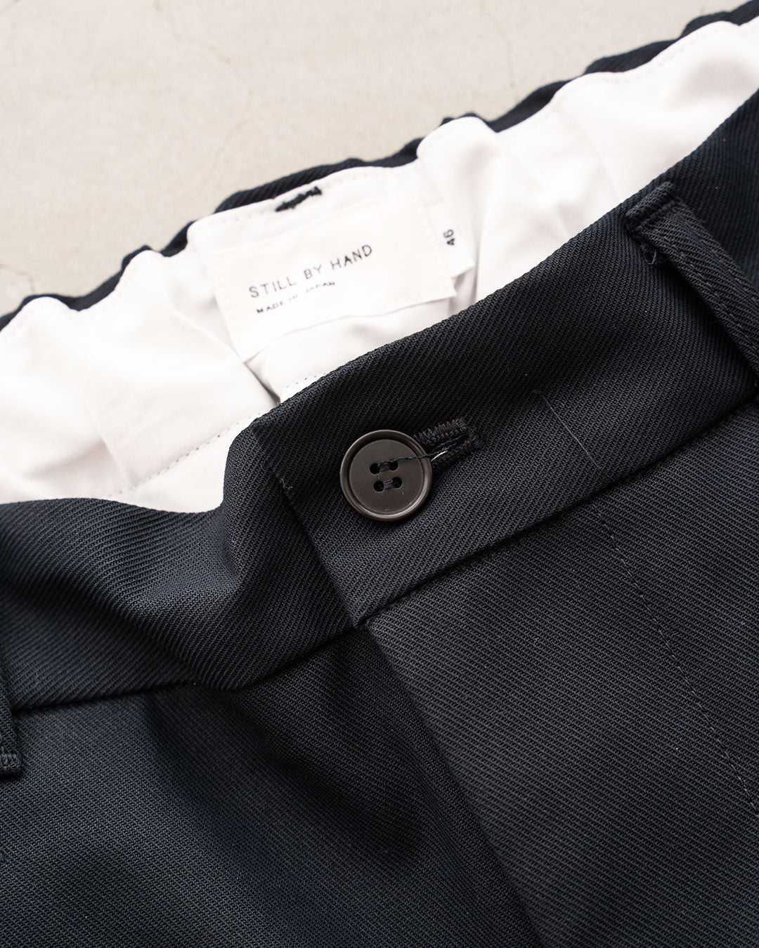 【STILL BY HAND】Deep tuck pressed Trousers