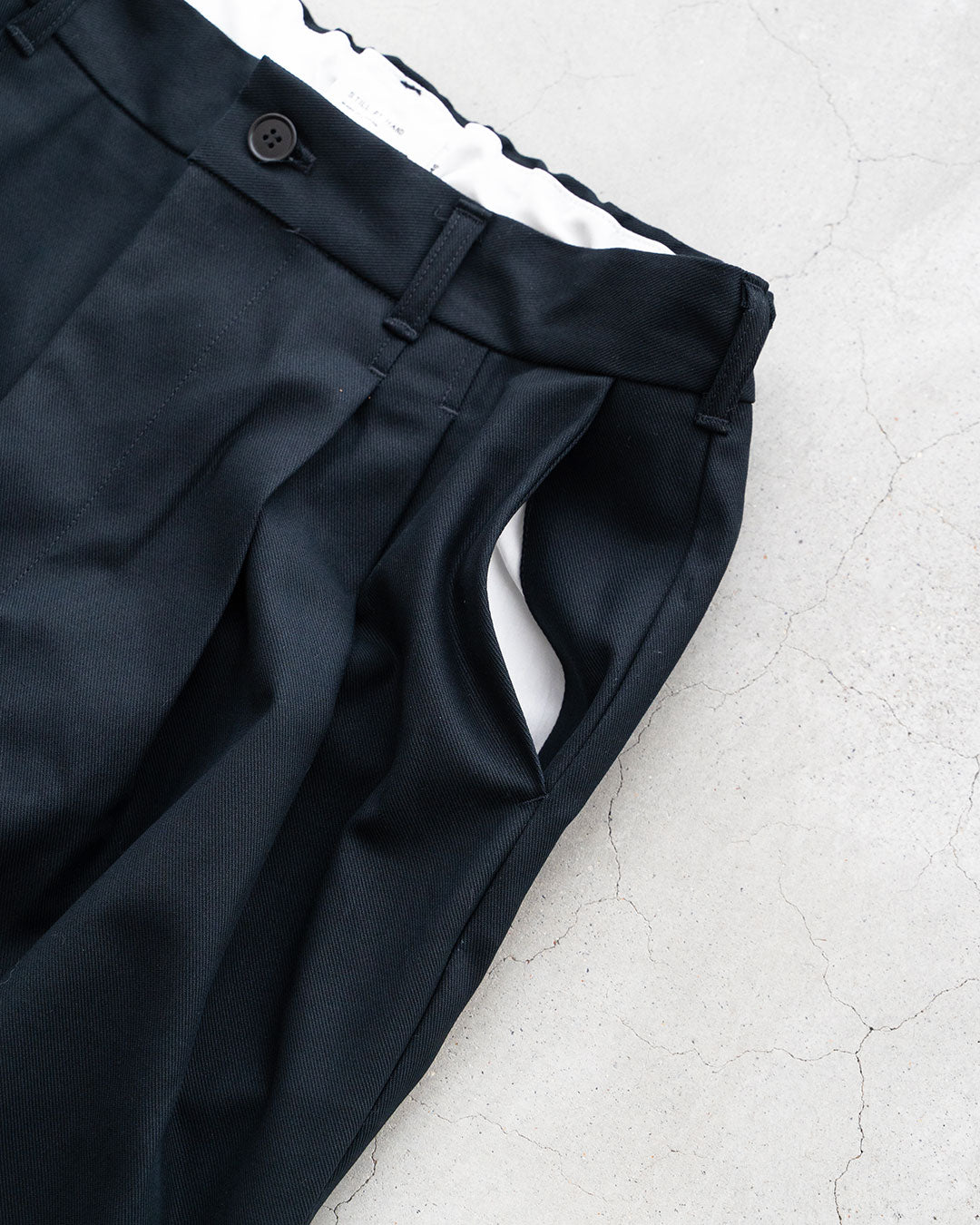 【STILL BY HAND】Deep tuck pressed Trousers