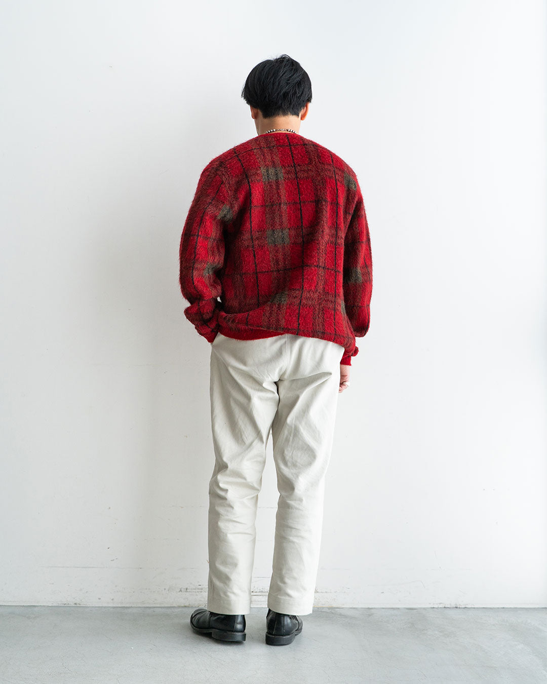 着用モデル 身長175cm　体重69kg　サイズ着用  L
