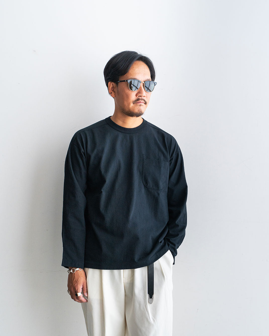 モデル 身長175cm 体重69kg / 着用サイズ 40 / カラー Black
