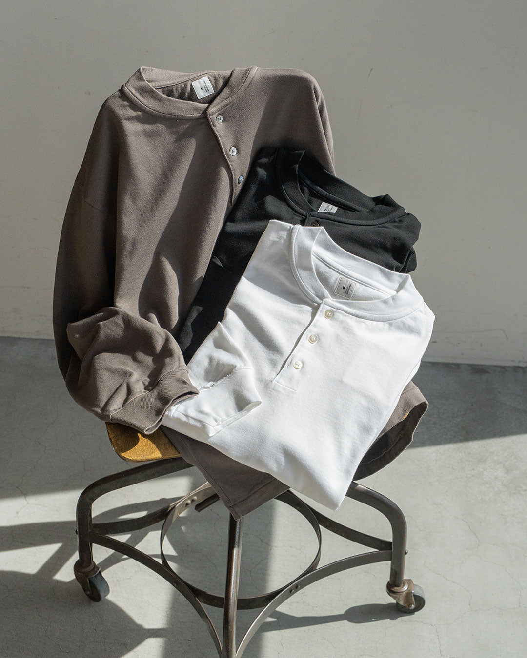 【Blurhms Rootstock】 Classic Henley L/S T-Shirts