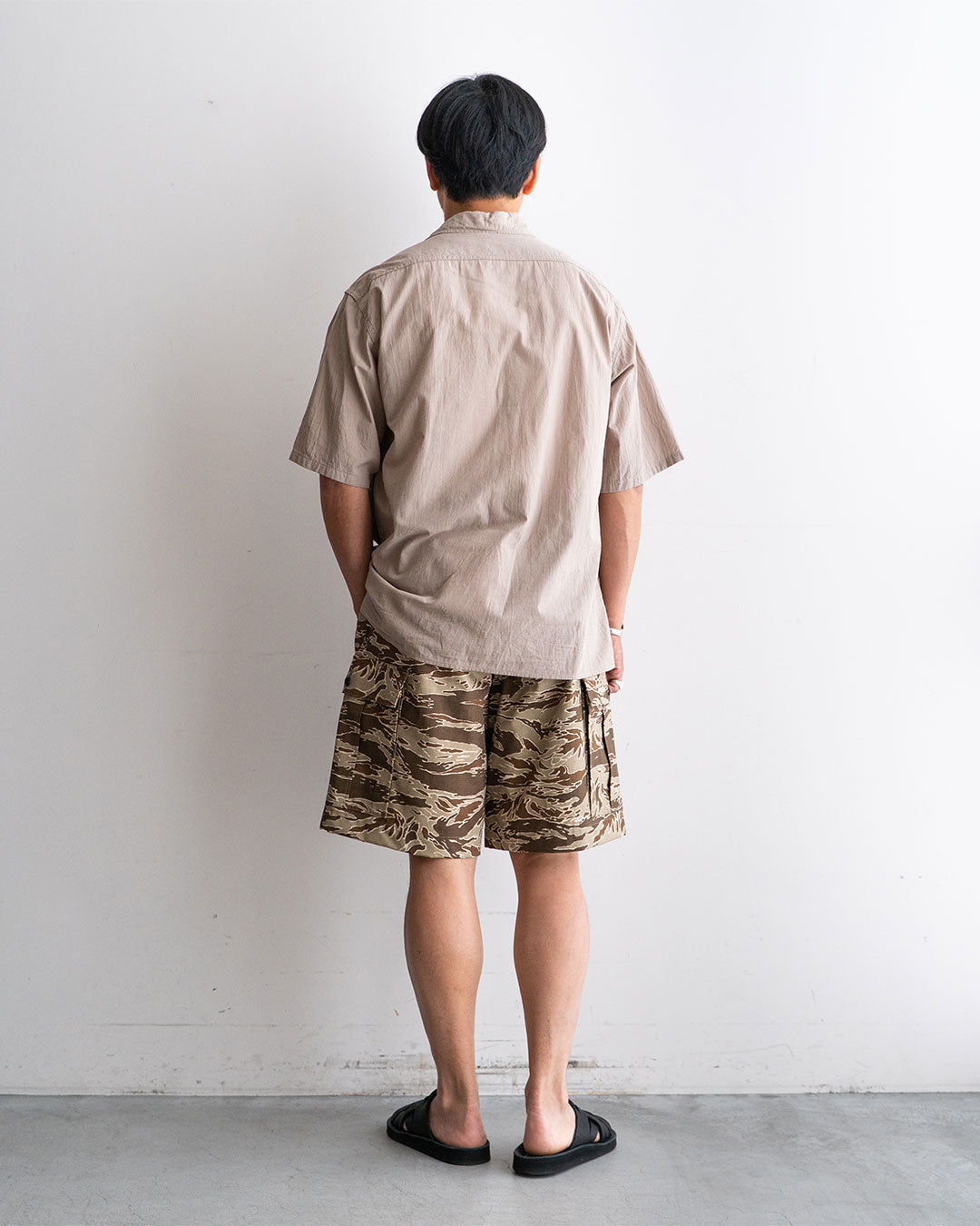 着用モデル 身長175cm　体重69kg 着用サイズ 2