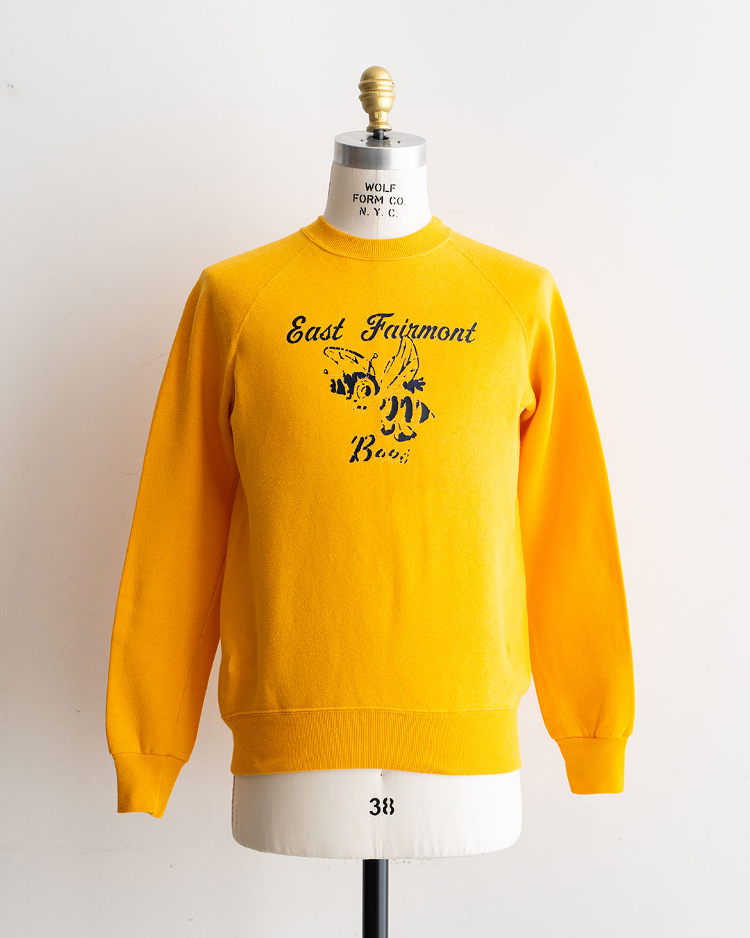 【VINTAGE】80-90s The Crew Neck Sweat "EastFairmont"